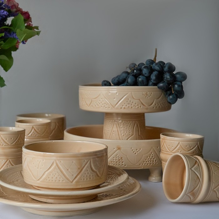 Assiette "La Tatouée" - Sable