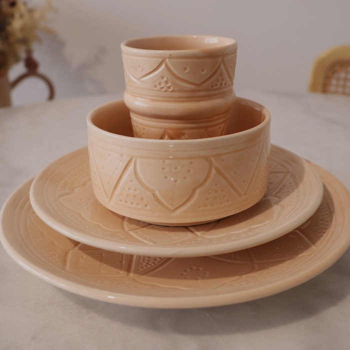 Assiette "La Tatouée" - Sable